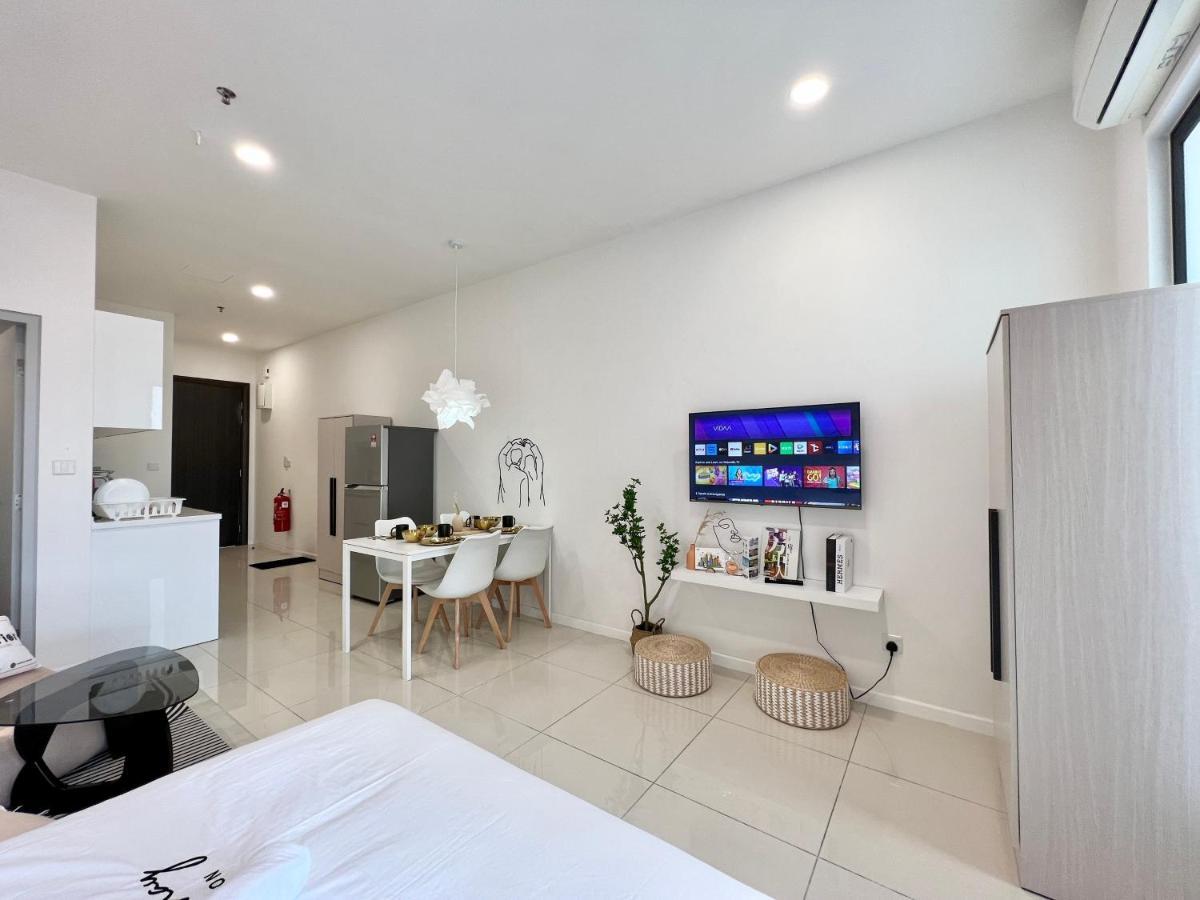Highpark Suites Kelana Jaya, Petaling Jaya By Sleepy Bear Ngoại thất bức ảnh