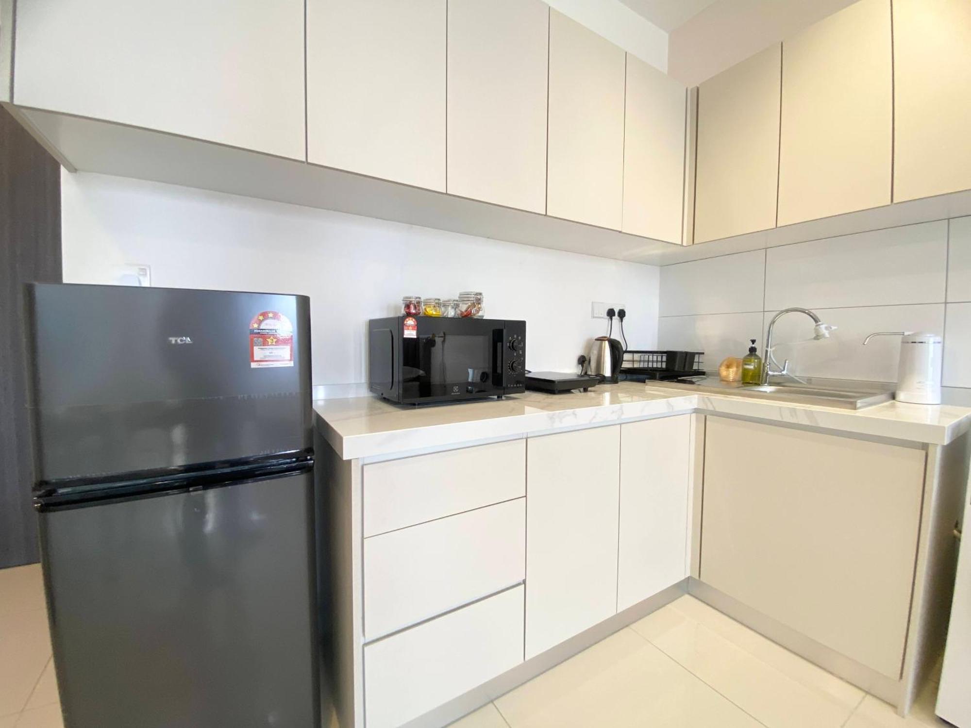 Highpark Suites Kelana Jaya, Petaling Jaya By Sleepy Bear Ngoại thất bức ảnh