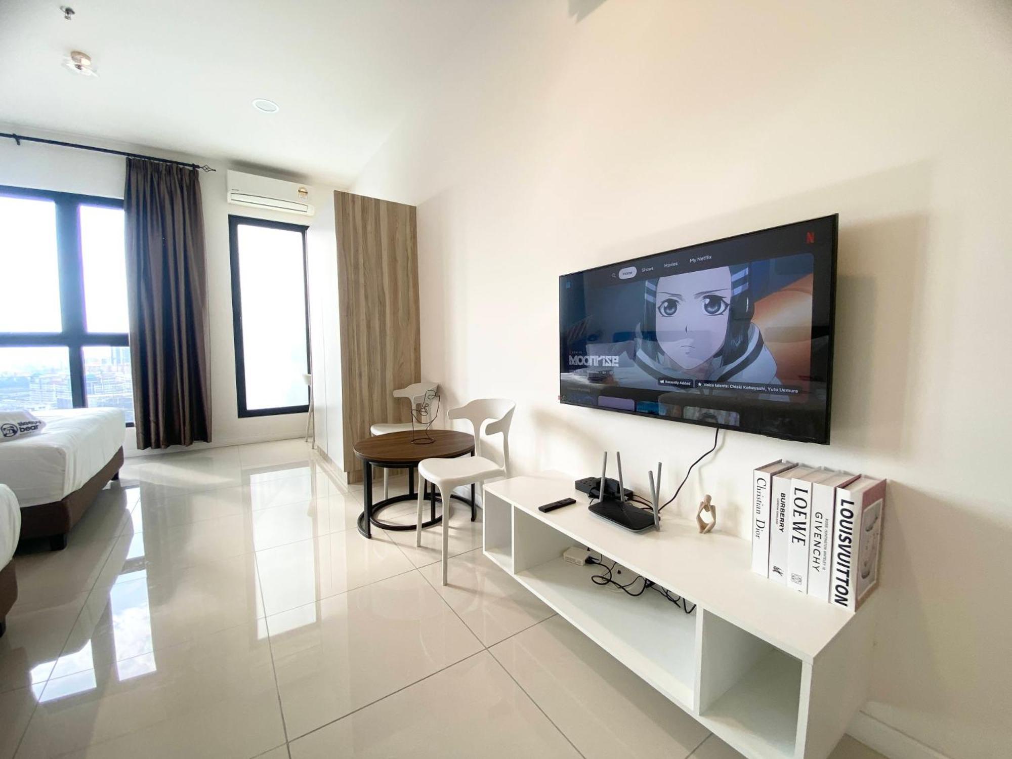 Highpark Suites Kelana Jaya, Petaling Jaya By Sleepy Bear Ngoại thất bức ảnh